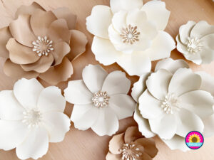 Read more about the article Paper Flowers for Beginners